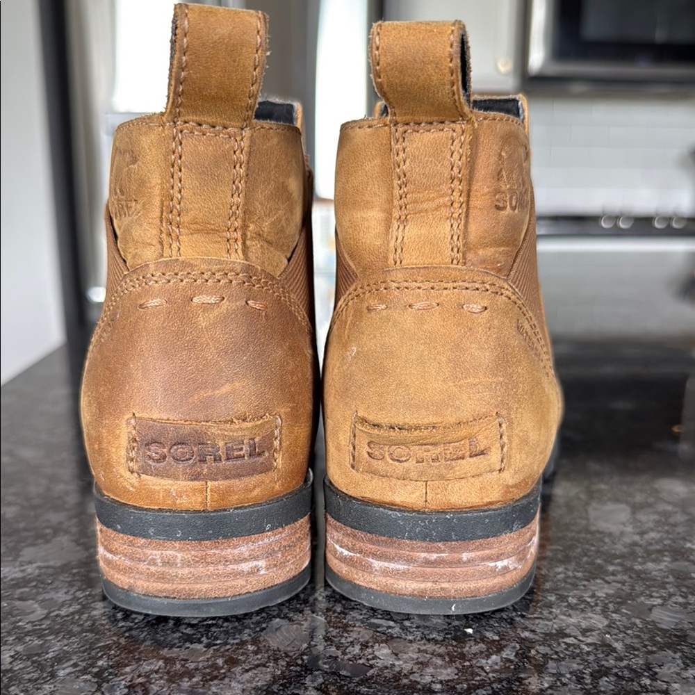 Sorel Emelie Chelsea waterproof Boots - Picture 2 of 6